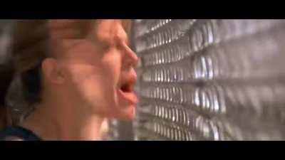 Resuena mi grito, diria Les Luthiers