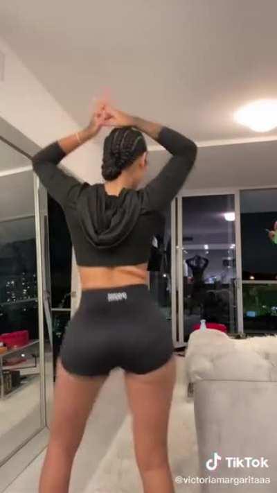 back at it again 😍