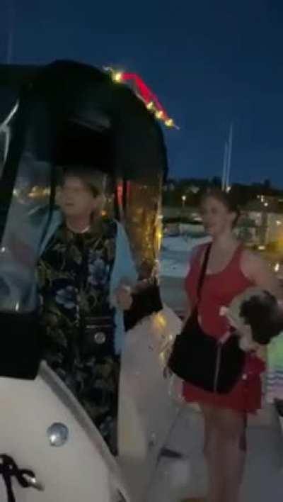 Like mother, like daughter