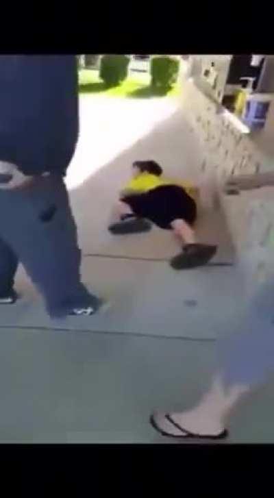 Kid assaulted old man, Old men 🍷🗿