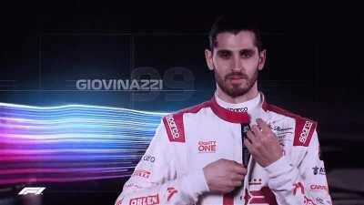 Giovinazzi seductively unzipping his suit is the best part of this year's opening titles