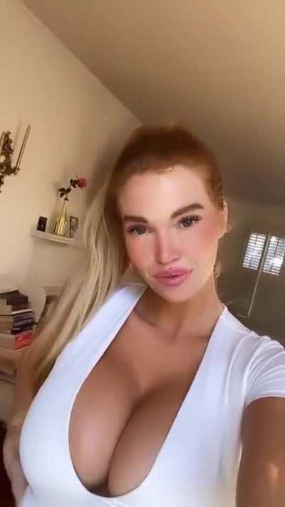 Showing us the cleavage