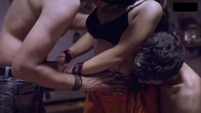 Mishti / Misti Basu HOT Boobs Threesome Kissing Sex Scene In Charmsukh Salahkaar Ep 02 Ullu