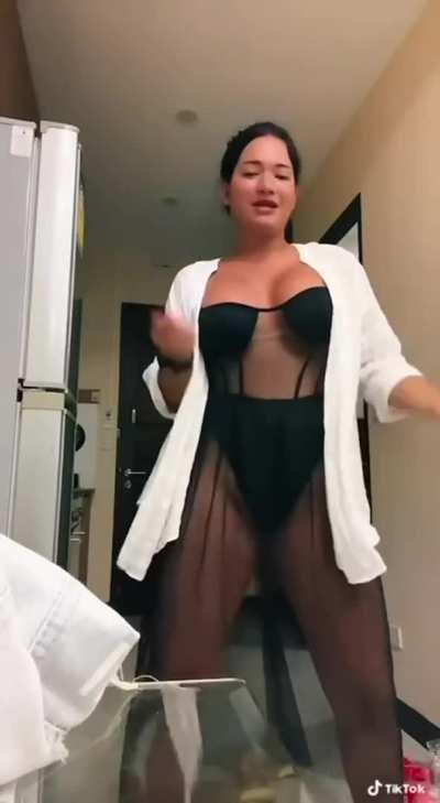 pull my braids while you creampie me ??