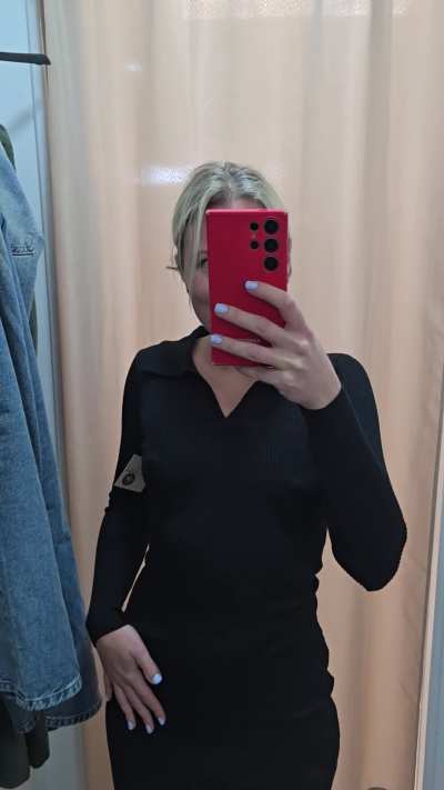 Tight dress is yet another reason to feel sexy 