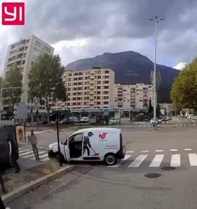 Don't park on the crosswalk