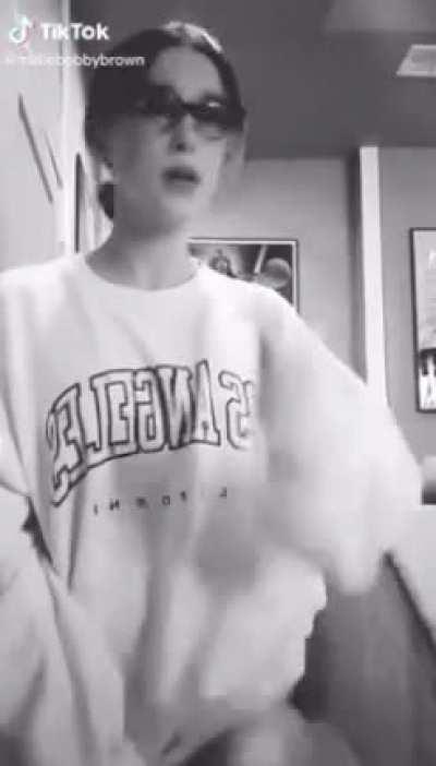 Teased us on TikTok before she left🥵