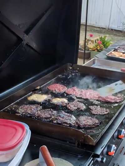 Last week I made 16 burgers. As promised, this week I have made 32 BURGERS. If this post gets 64 upvotes, next weekend I will make 64 BURGERS! (Burgers are given to patrons at my local food bank)