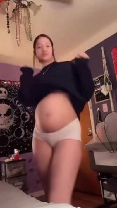 Snowbunny gets Pregnant Edit