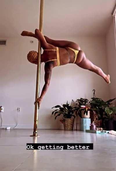 Seeing her train and practice is a turn on. She’s so focused🙏🏽👸🏽