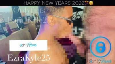 Watch me suck this big Italian cock on my onlyfans page PPV !Wanna see more and uncensored😈? Subscribe to the link in comments and or bio