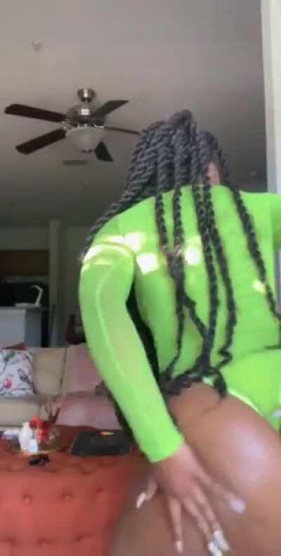 Fine Baby ‼️🔥🔥🔥🚨DM FOR MEGALINKS