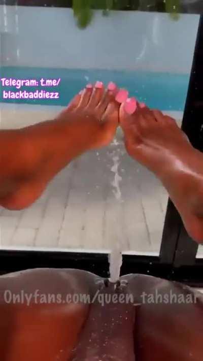 I love how her legs tremble afterwards 💦 