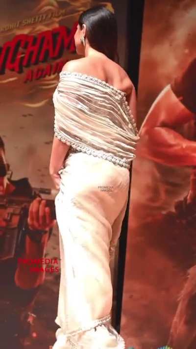 Kareena kapoor ji ka nasila Ada or katila badan