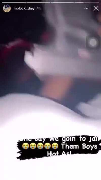 Mblock Die Y in traffic with a whole team 😳