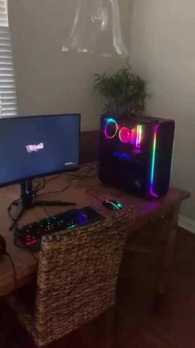 With only the help of friends over FaceTime and zero knowledge of computers, I finally have my first Among Us machine.