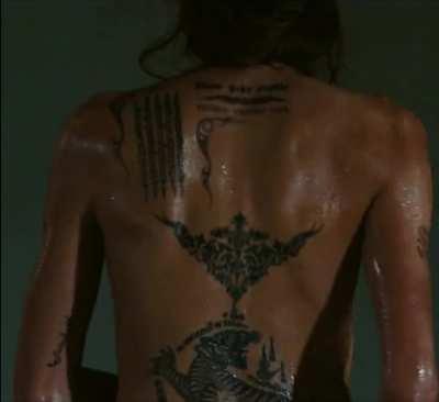 Angelina Jolie 🥵In her prime she is a queen👸