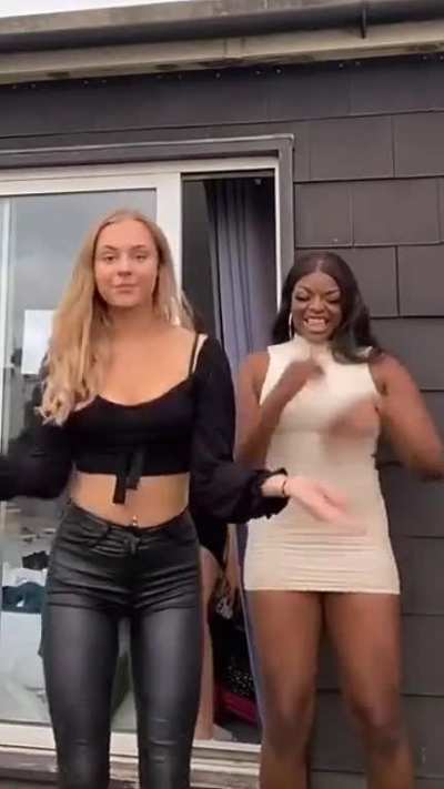 gropeboobs - Video #4091