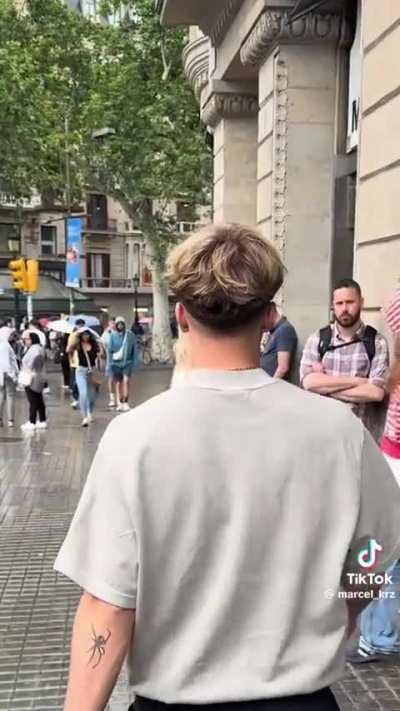 Bro they looked at you💀