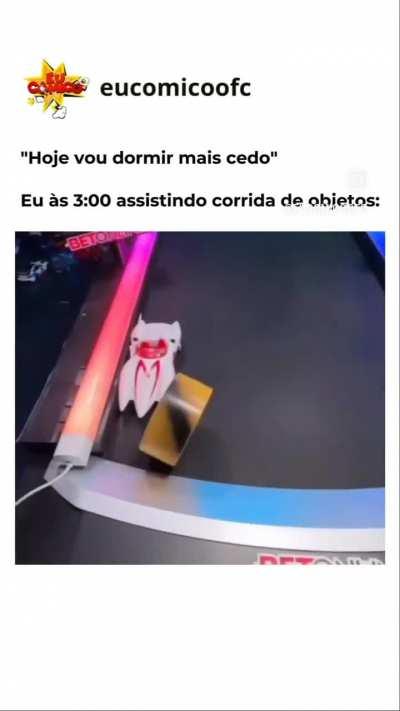 Só faltou uma música épica