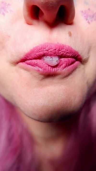 Goddess Victoria – Obey and Swallow My Spit