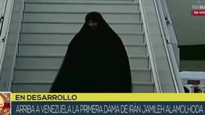 Woke up this morning to see that the first lady of the Islamic Republic, Jamileh Alamolhoda, landed in Venezuela. Thought it was a bit rude not to have music playing upon her arrival... good thing I was able to fix that 🤭
