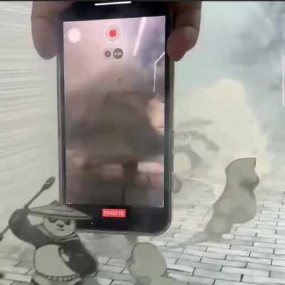 A Chinese blogger shoots a KungFU Panda teaser with paper paintings.