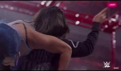 Bayley carries Sasha