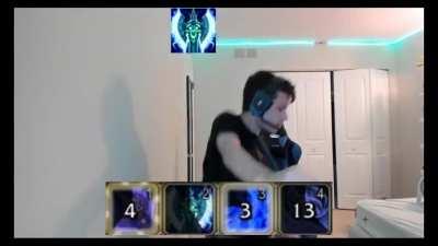 Can someone tell me which classes are easiest to play as DPS? I’ve tried to get into WoW a few times but I struggle with mouse and keyboard