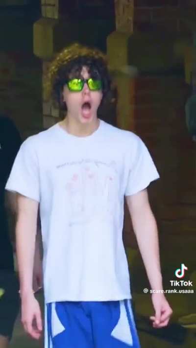 Silent but deadly ❌ Loud but friendly ✅