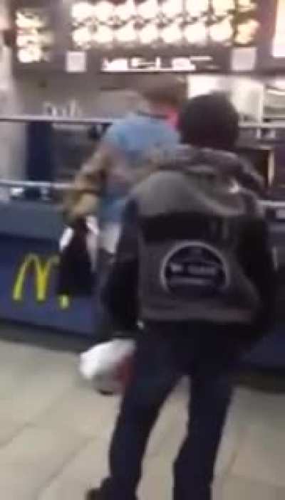 Guy Flips out in Mcdonalds Over a Big Mac