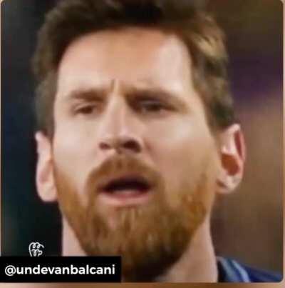 de asta pleacă messi