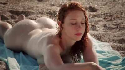 The Way Her Booty Jiggles Though