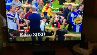 Scottish fan shows the nations ability when it comes to kicking things!! 😂😂