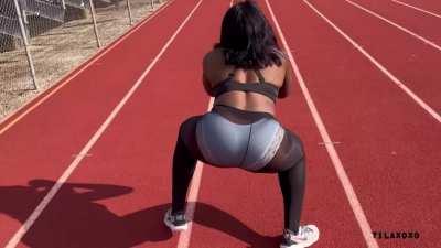 New Video Only On Fansly & Manyvids (Description + Link In Comments)