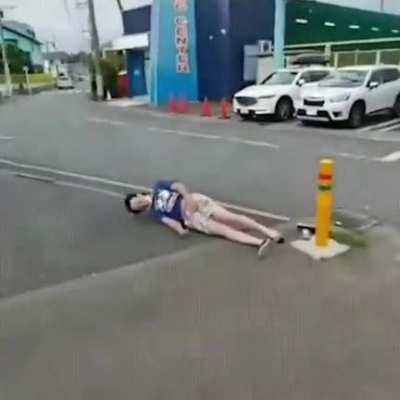 HMB, I want to be writhing in pain.