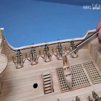 He build stunning ship out of wood strips