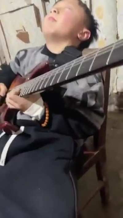 Bro plays guitar like he has 3 divorces, alcohol and drug addiction and a big house loan