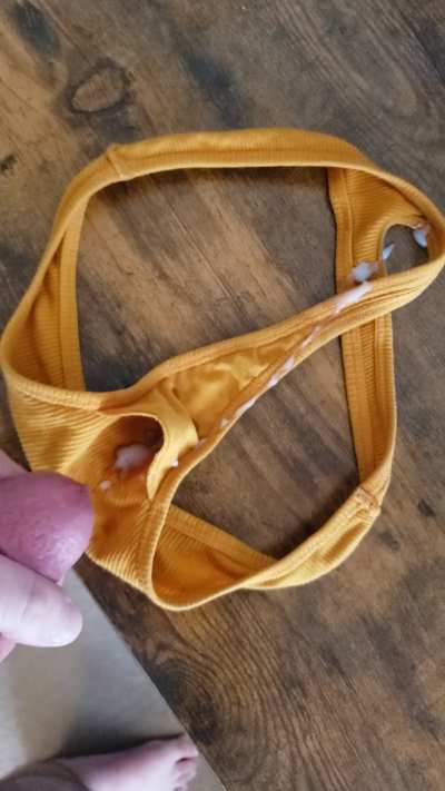 Shots straight into her gusset