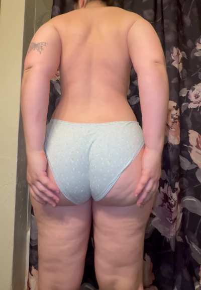 Pixar mom booty reporting for duty