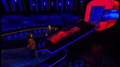 5 clips of Bradley introducing The Menace 😂