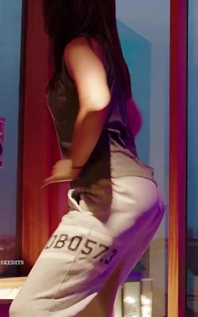 Anushka Sharma - Jab Harry Met Sejal (2017) EDIT