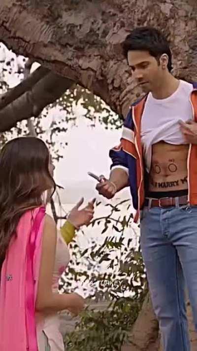 Seriously how would you react if someone proposed like this 😭