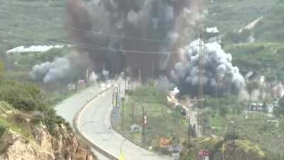 Al-Qasimiyeh bridge, Lebanon destroyed