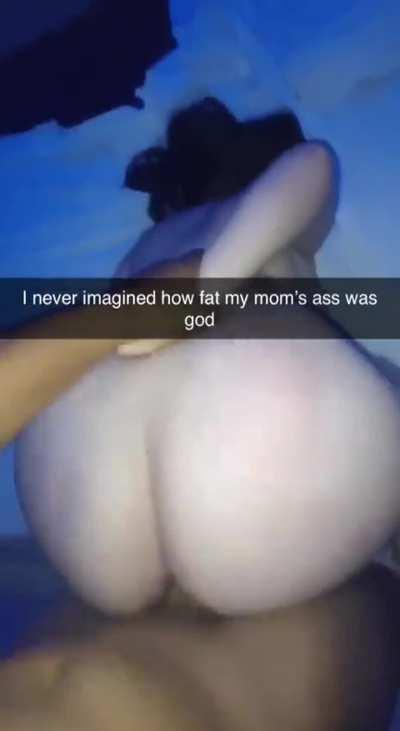 [M/S] Pounding my mom's ass