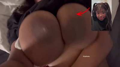 Do you think the face matches the titties ?👀