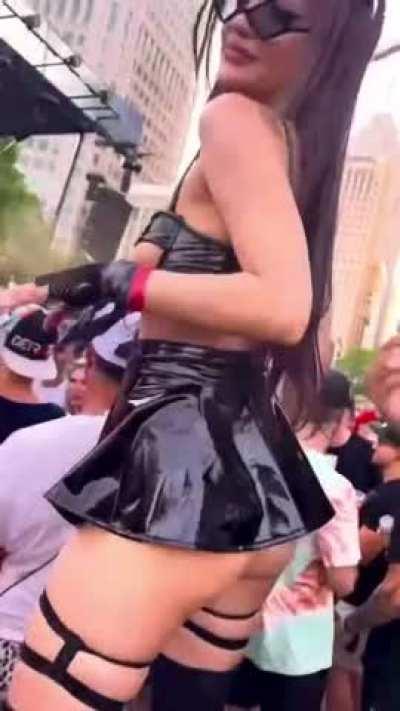 Upskirt while she dances