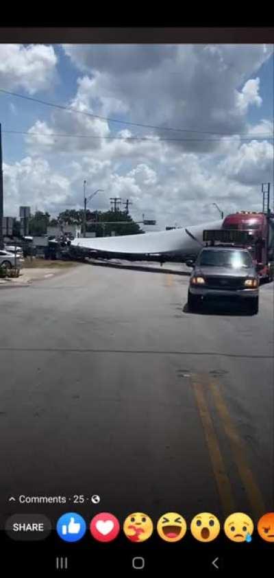 Train collides with wind turbine blade. Luling, TX. 29, Aug. 2021