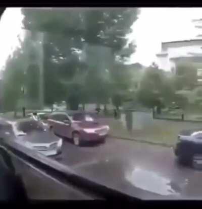 Costooo... Vráť mi mýho trpaslíka!