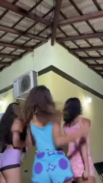 ~AS TRES DO VÍDEO PARTE 5~